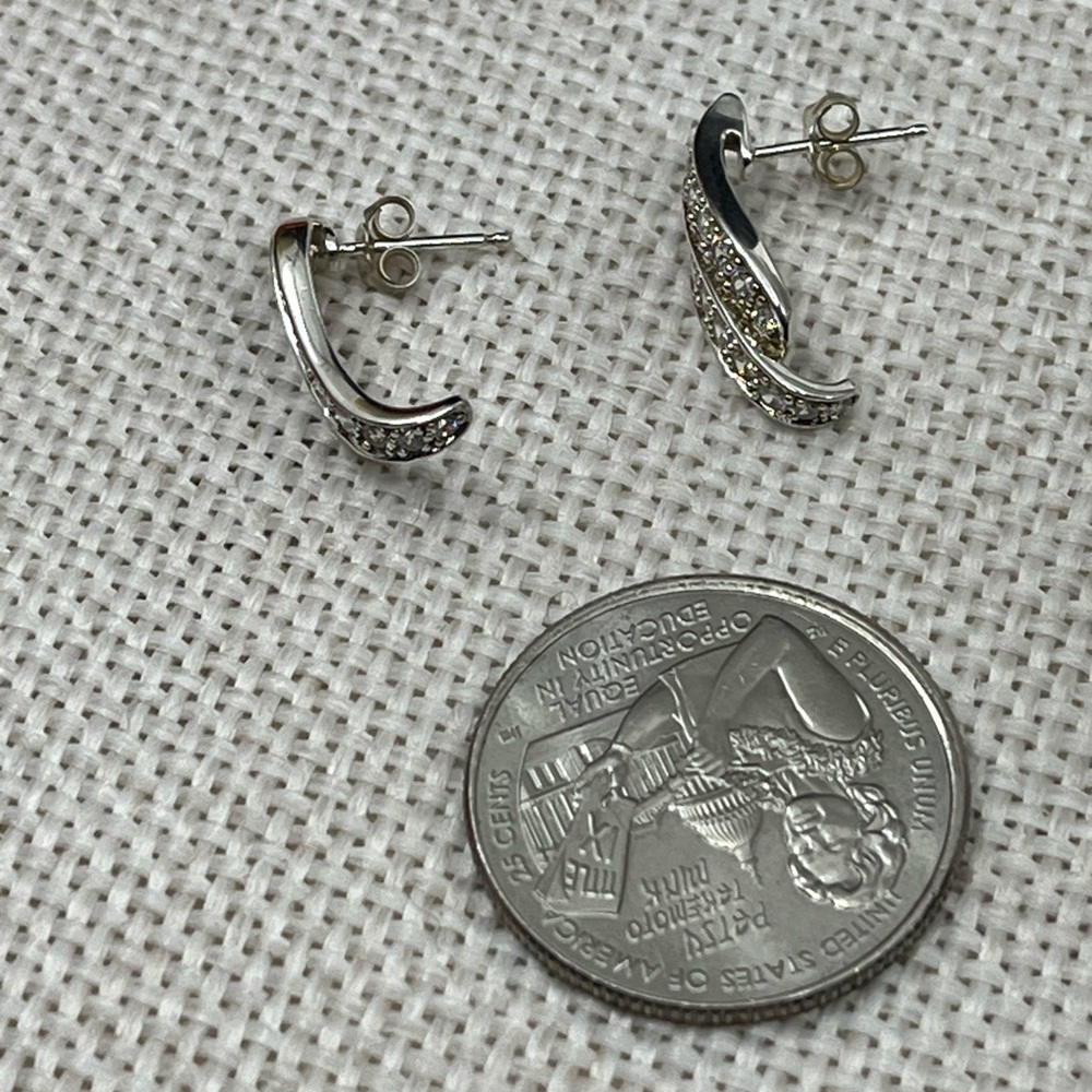 Vintage Diamonique Sterling Silver Wave Stud Earrings - Picture 16 of 17